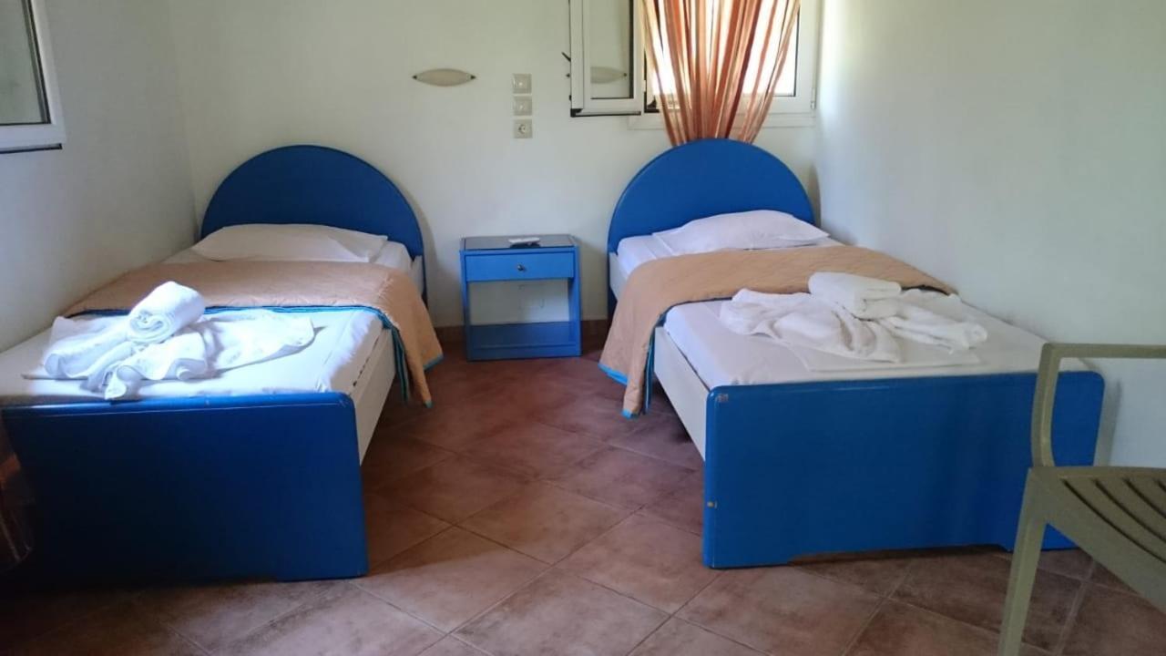 קרי Dakis Studios מראה חיצוני תמונה